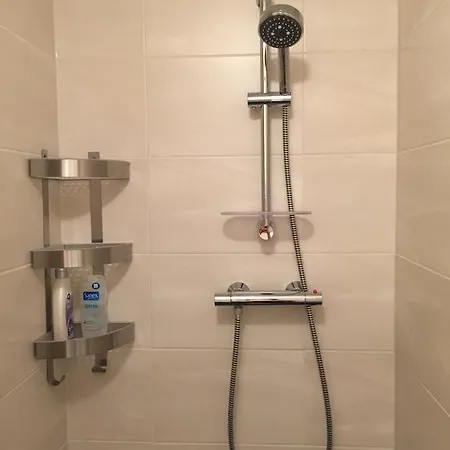Apartman Cube House