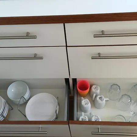 Cube House Apartman *