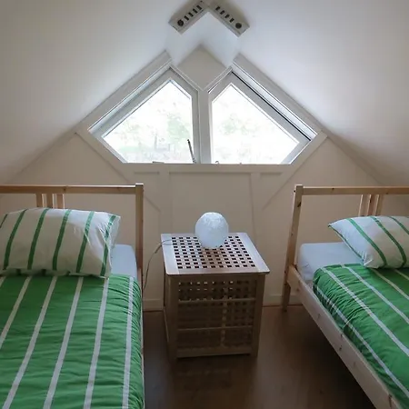 Cube House Apartman *