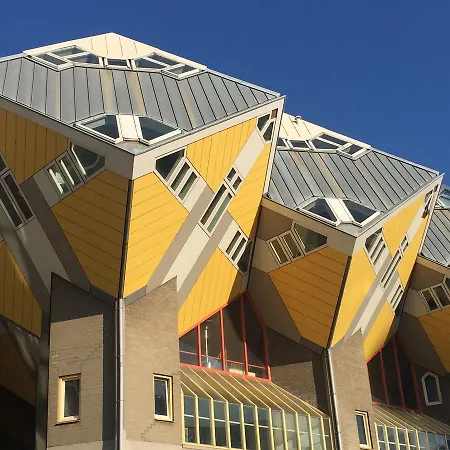 Cube House Apartman
